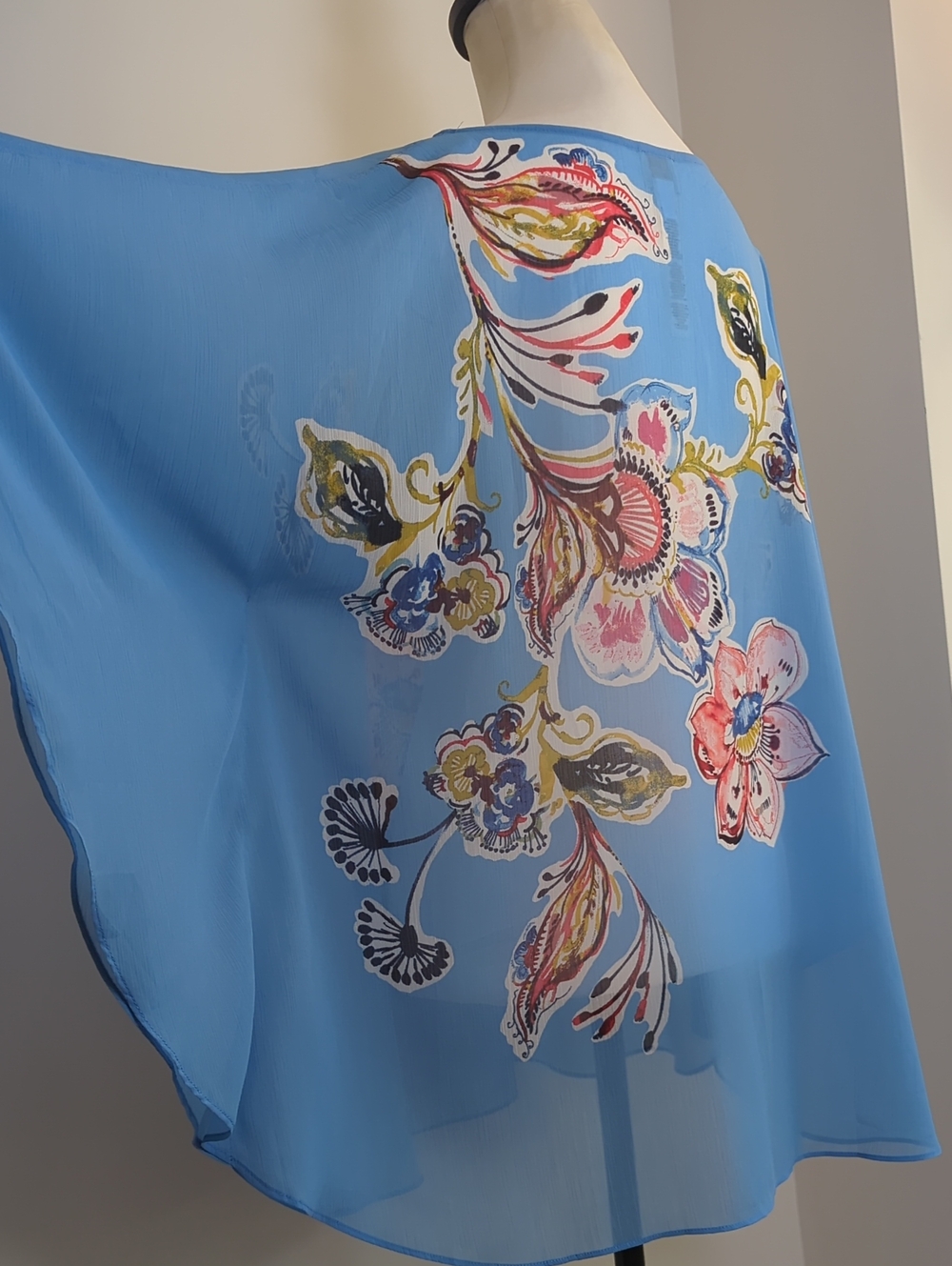 Chico's Watercolor Floral Sheer Poncho Blouse Top Sky Blue L XL - Picture 12 of 14